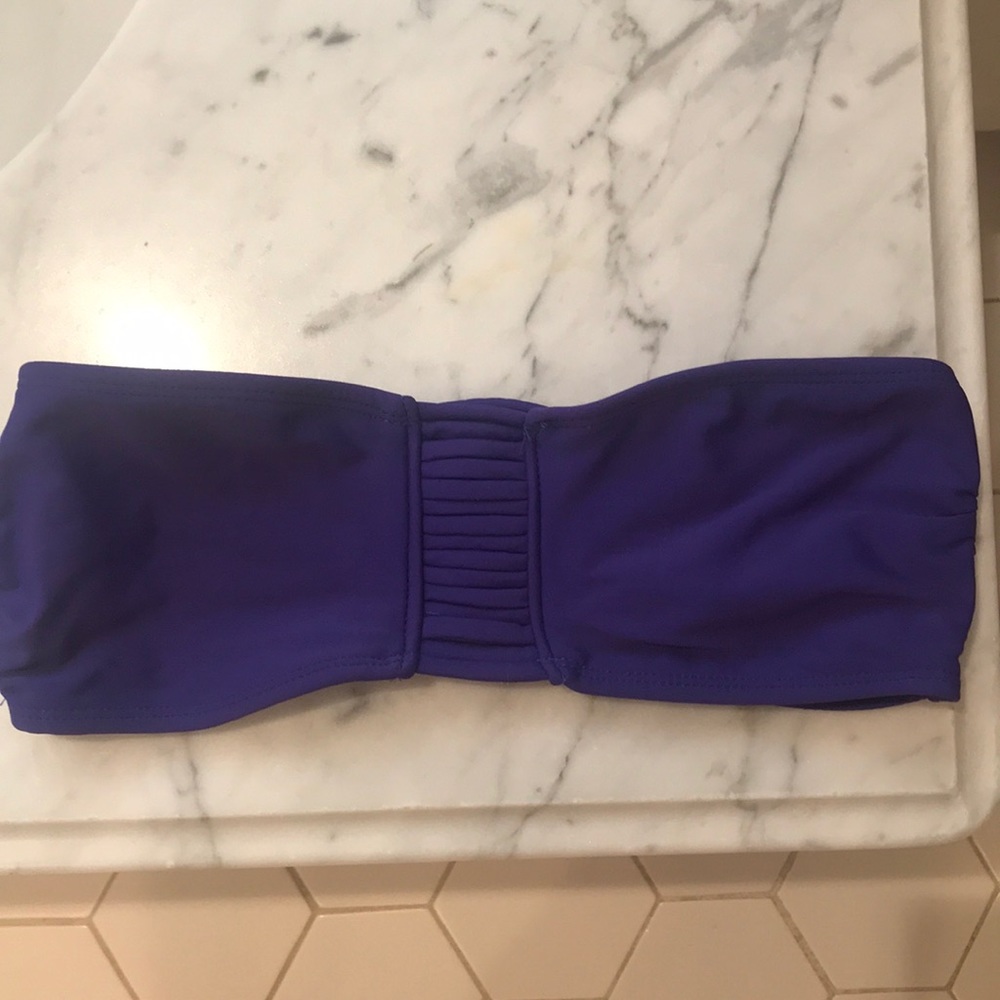 Bandeau bikini top